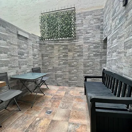 Playa Del Postiguet Apartment *